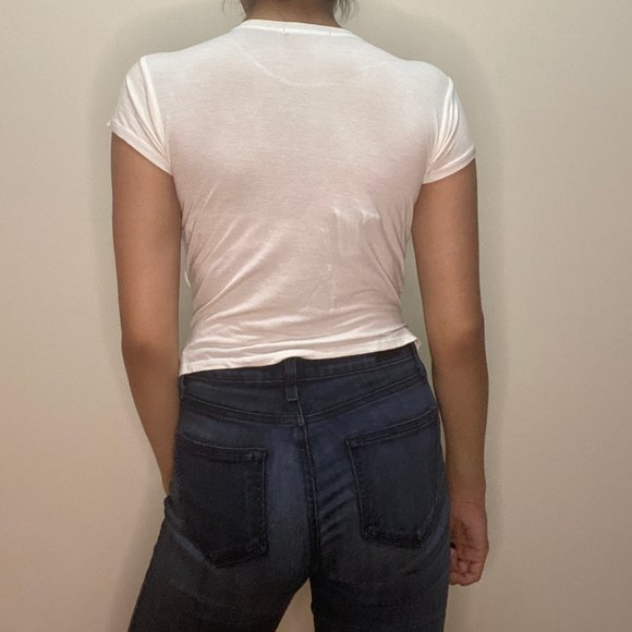 Brandy Melville Too Sassy Cropped Tee - Picture 3 of 4